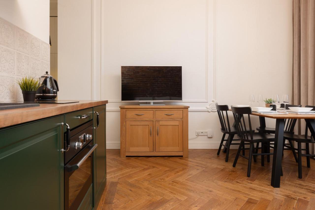 Apartment Strzelecka Old Town Cracow By Renters Prestige Krakkó Kültér fotó