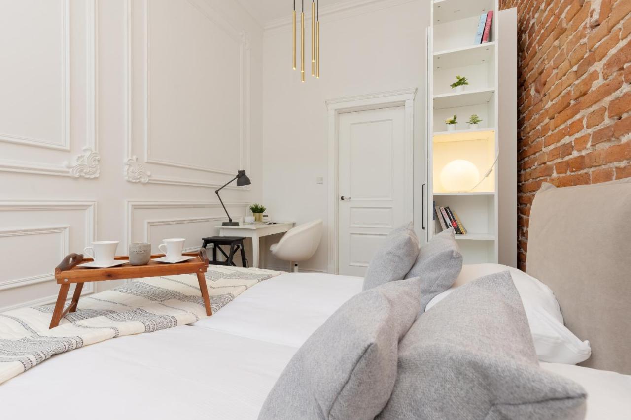 Apartment Strzelecka Old Town Cracow By Renters Prestige Krakkó Kültér fotó
